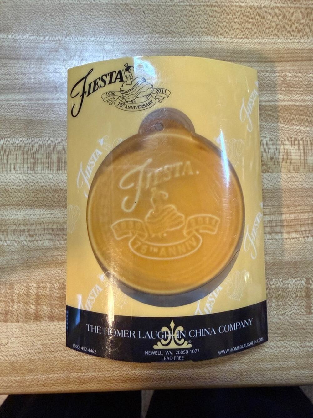 Fiesta Christmas Tree Ornament 2011 75th Anniversary Homer Laughlin Marigold